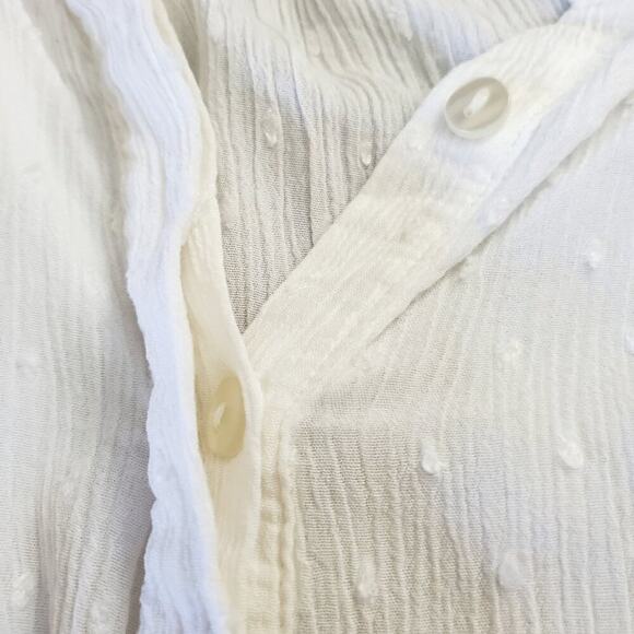 Chico's Lace Swiss-Dot Embroidered Lightweight Tunic Top, Soft Girl, Boho, Flowy - Picture 6 of 9